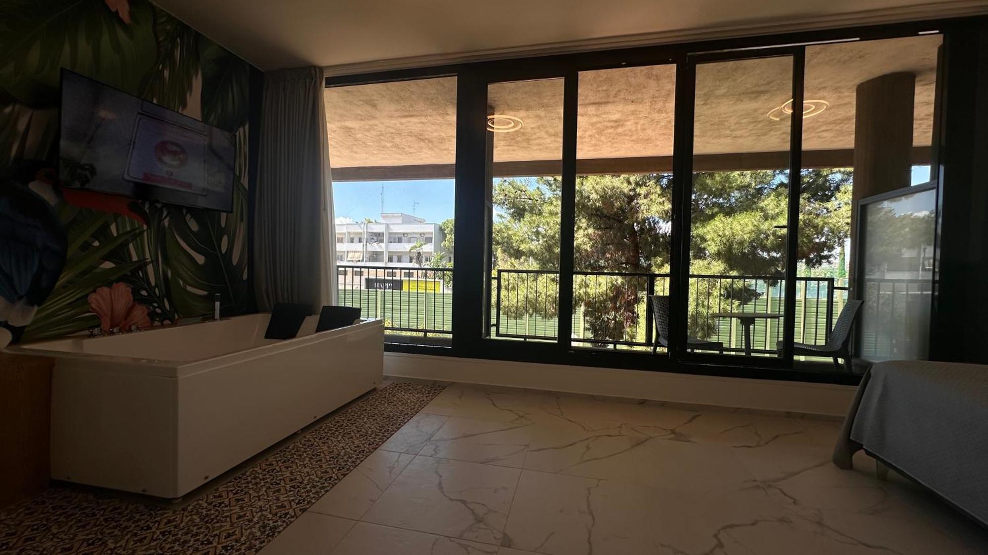 Cconforthotels Puglia Promenade Apartment 5 バーリ エクステリア 写真